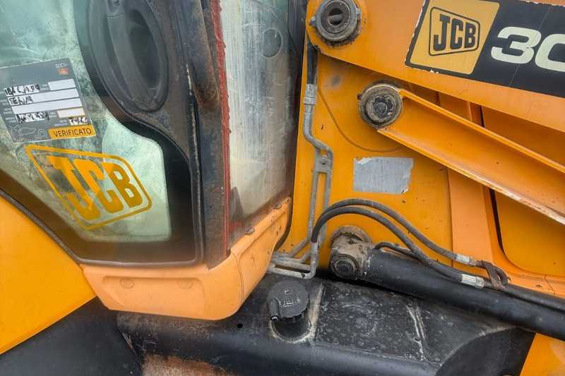 OmecoHub - Immagine JCB 3CX